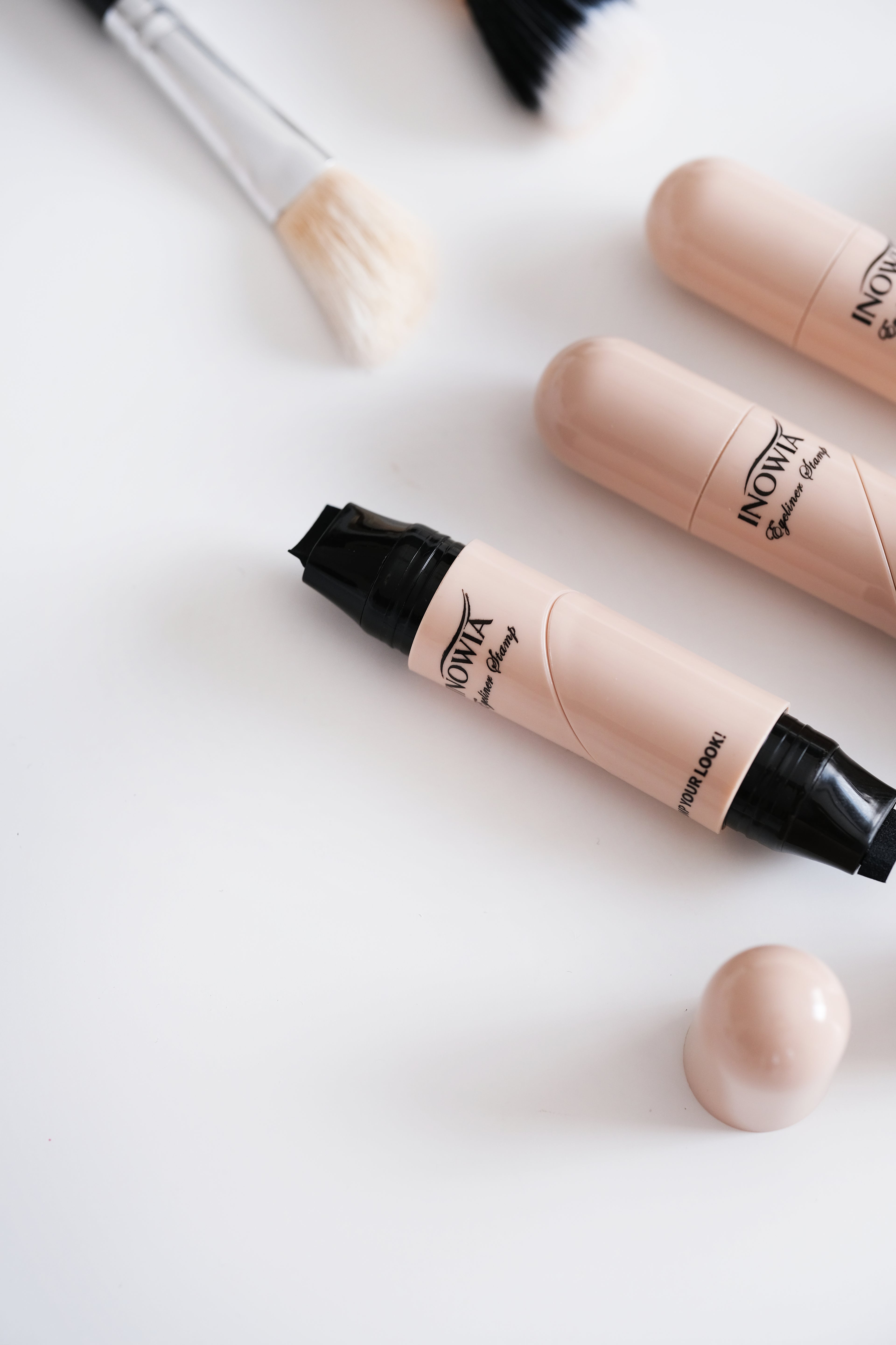 Inowia Eyeliner Stamp